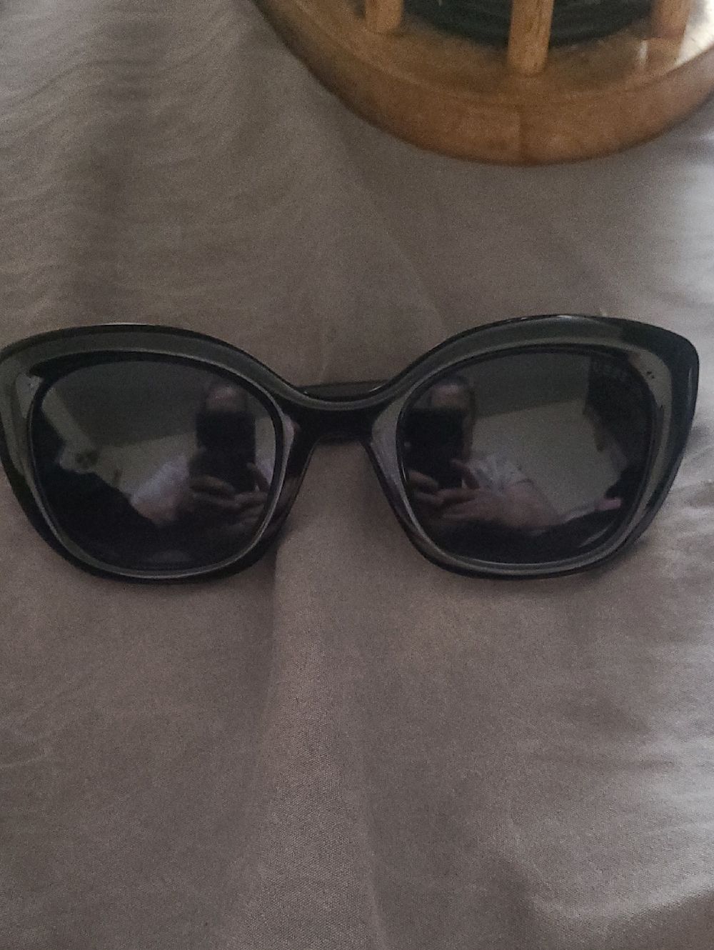 Guess Black Cat-Eye Sunglasses